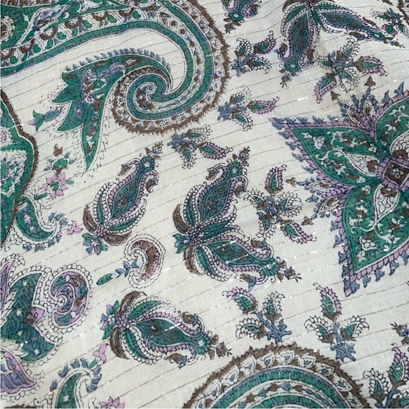 Chaudry Green Patterned Paisley Fringed Scarf with Silver Strands - Picture 3 of 4